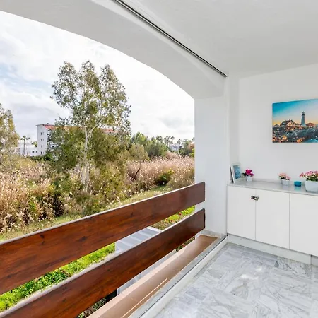 Apartamento 4 Bedroom In Puerto Banus 150 Meters From The