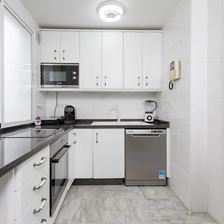 4 Bedroom In Puerto Banus 150 Meters From The Apartamento *